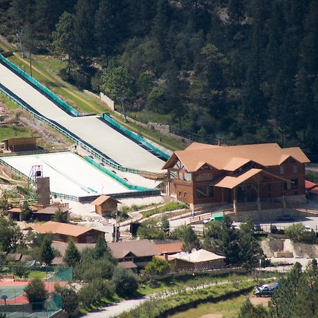 Bosques de Monterreal San Antonio de las Alazanas Exterior foto