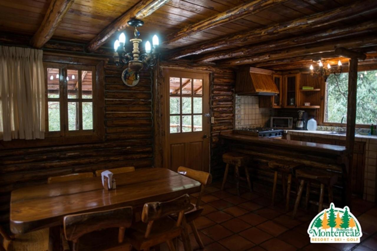 Bosques de Monterreal San Antonio de las Alazanas Exterior foto