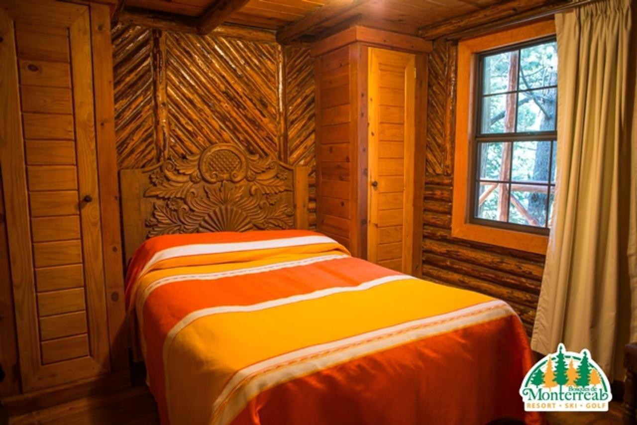 Bosques de Monterreal San Antonio de las Alazanas Exterior foto